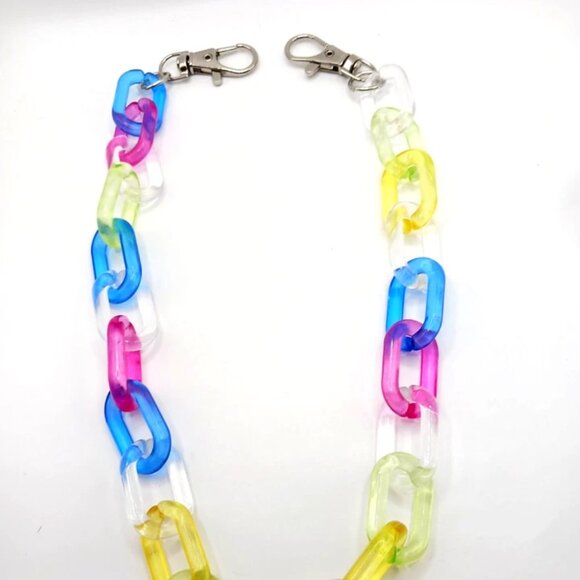 Acrylic Multi Colored Wallet Or Pants Single Layer 18 Inches Long  New - Picture 2 of 9